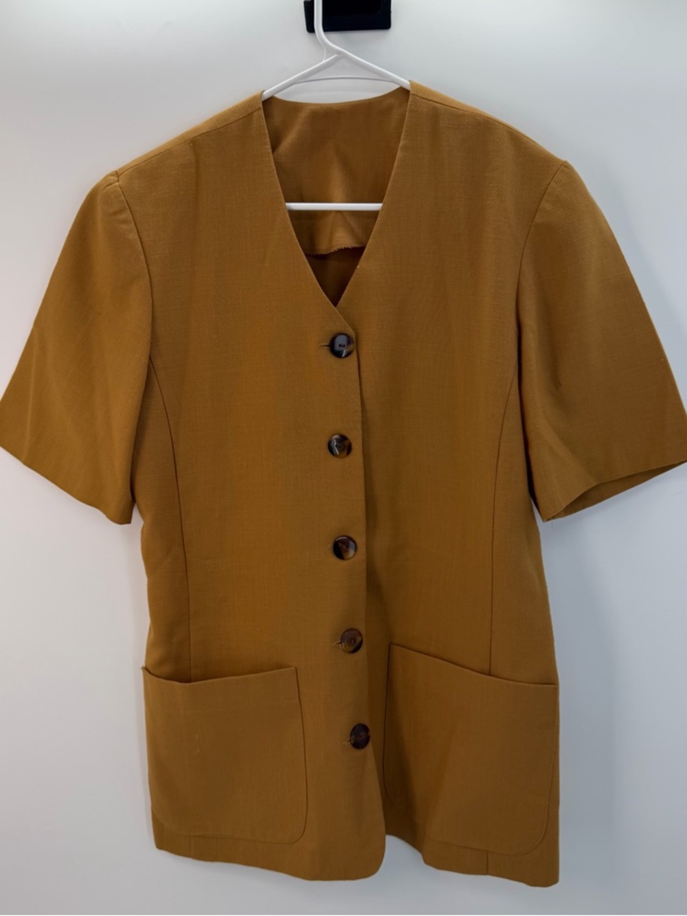 ✨ Vintage Mustard Collarless Blazer